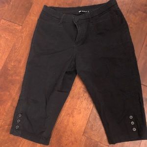 Black Capri Jeans 12P